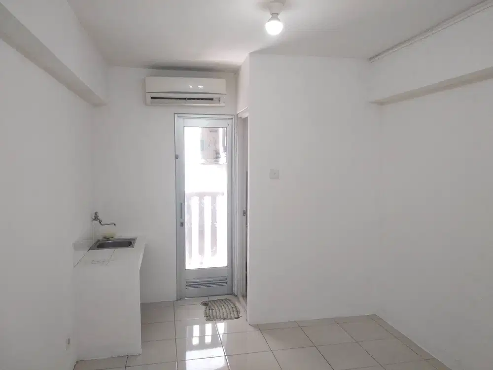 Sewa cepat aprtemen greenbay studio kosongan 1ac