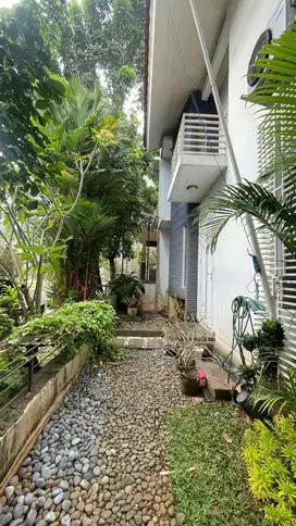 Jual Murah Rumah Luas Strategis DEkat Fasum di Puri Town House BIntaro