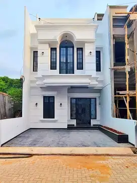 RUMAH BARU DALAM TOWNHOUSE BESAR DI JL KAHFI 2 RAYA JAKARTA