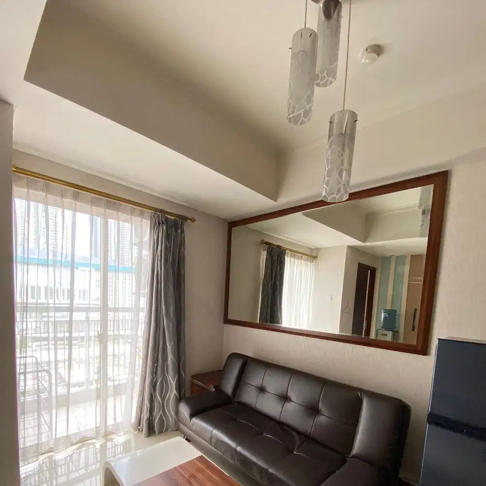 Disewakan tipe 1br furnish apt royal mediterania garden residence