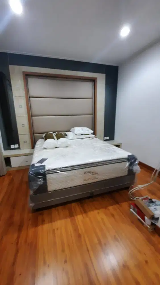 jual rumah 2 lantai golf island PIK uk 6x15m furnished