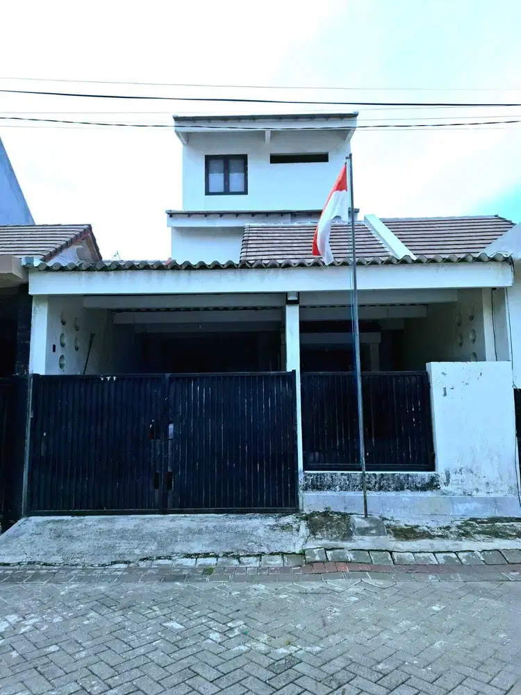 Dijual Rumah 3 lantai Pantai Mentari Row jalan lebar 3 lantai