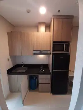DISEWAKAN APARTEMEN MEDISON PARK