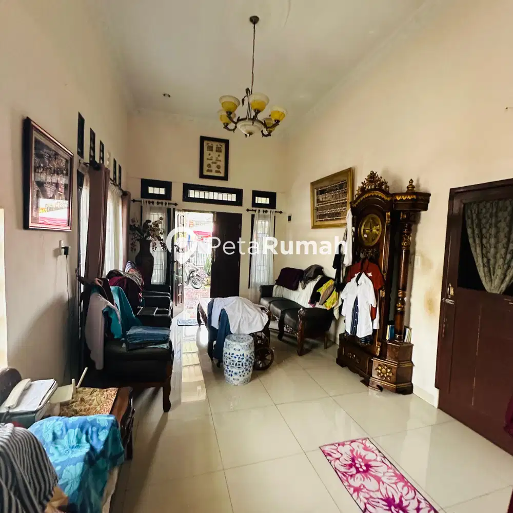 DIJUAL RUMAH JALAN PURI