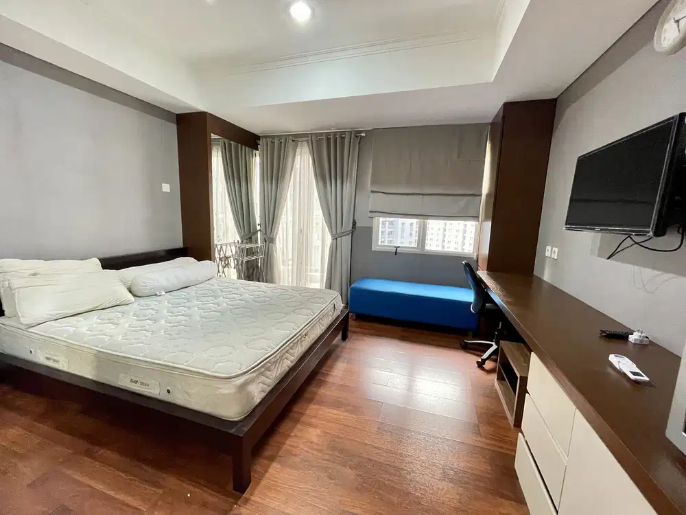 Disewakan tipe studio apartment royal mediterania garden residence
