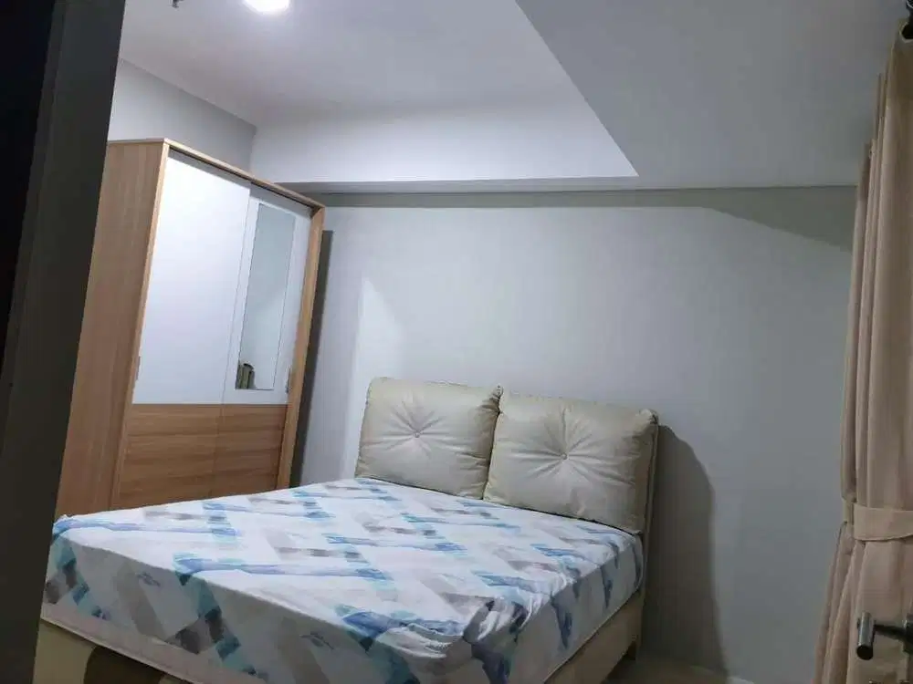 Disewakan tipe 2br luas 54m apt royal mediterania garden residence