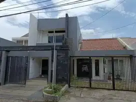 DIJUAL RUMAH USAHA GAYUNGSARI BARAT SEBELAH GKI SBY