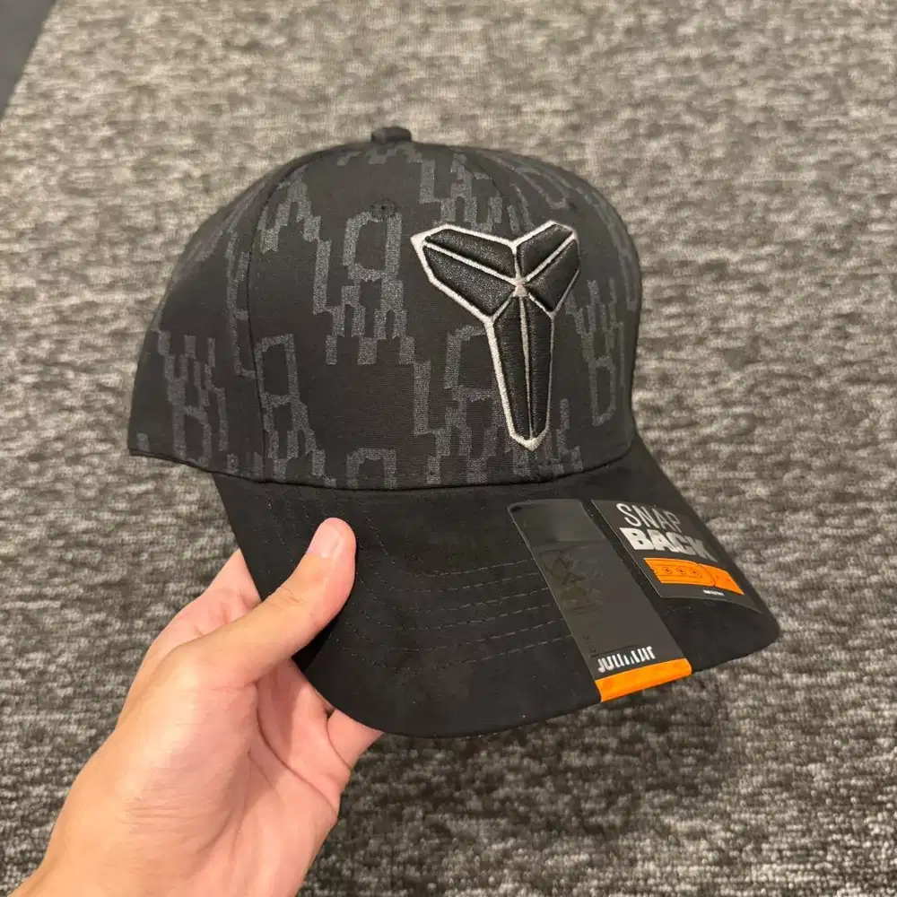 Topi Baseball Nike × Kobe Bryant Import