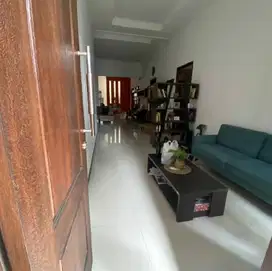 Dijual Rumah Tinggal Siap Huni di Taman Holis Indah
