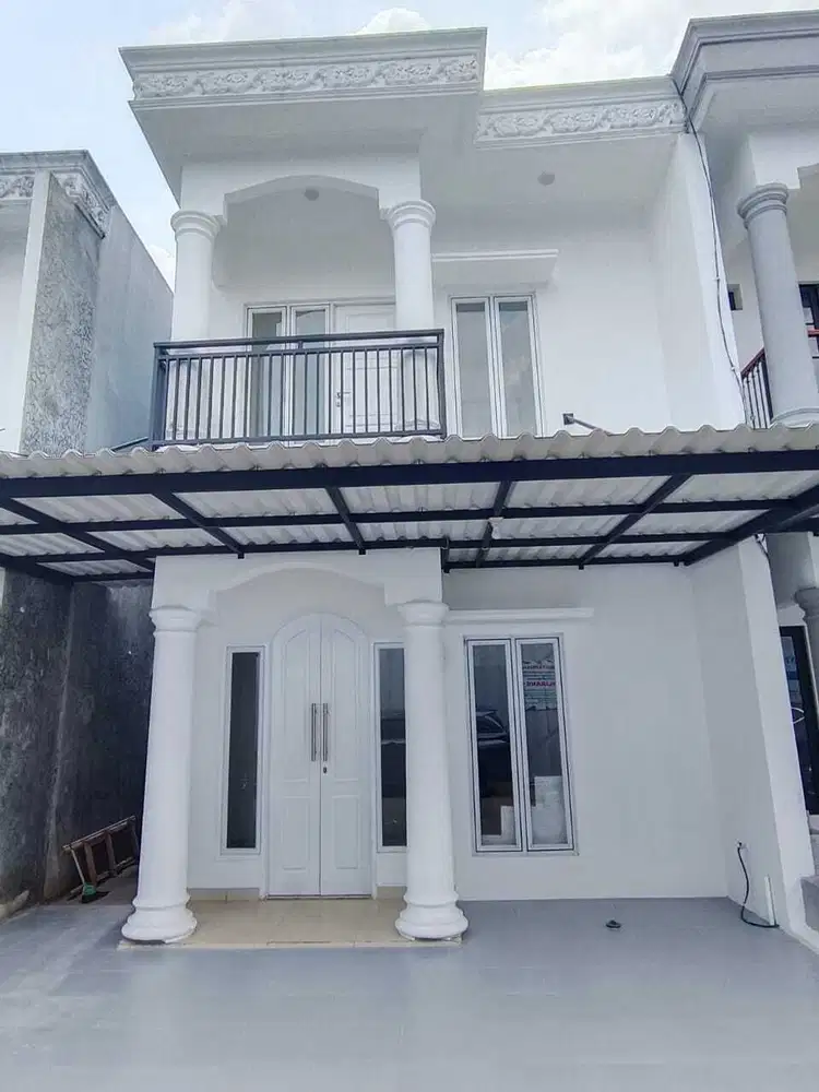 Rumah 2 Lantai Design Classic Minimalis Lokasi Dekat Graha Raya