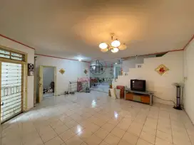 Dijual!!! Villa Komplek Taman Polonia 3