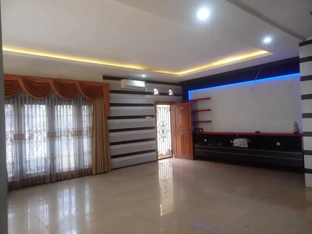 Dijual Cepat Rumah Hook Kosambi Baru