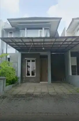 8.DIJUAL RUMAH ROYAL RESIDENCE HAREWOOD TUSUK SATE BABATAN