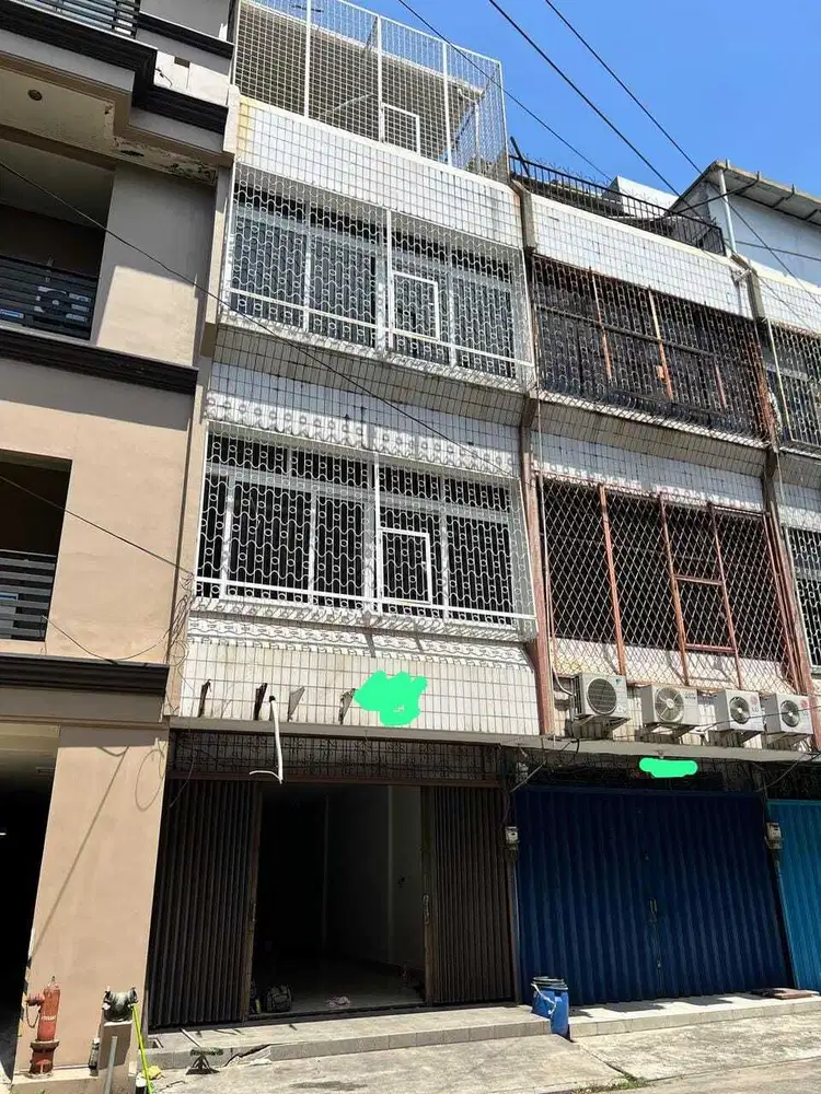 Dijual ruko komplek 36 jembatan 3 sdh full renovasi  bebas banjir
