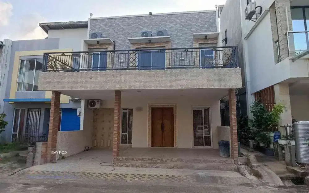 Rumah Full Renovasi Beverly Green Batam Center Dijual