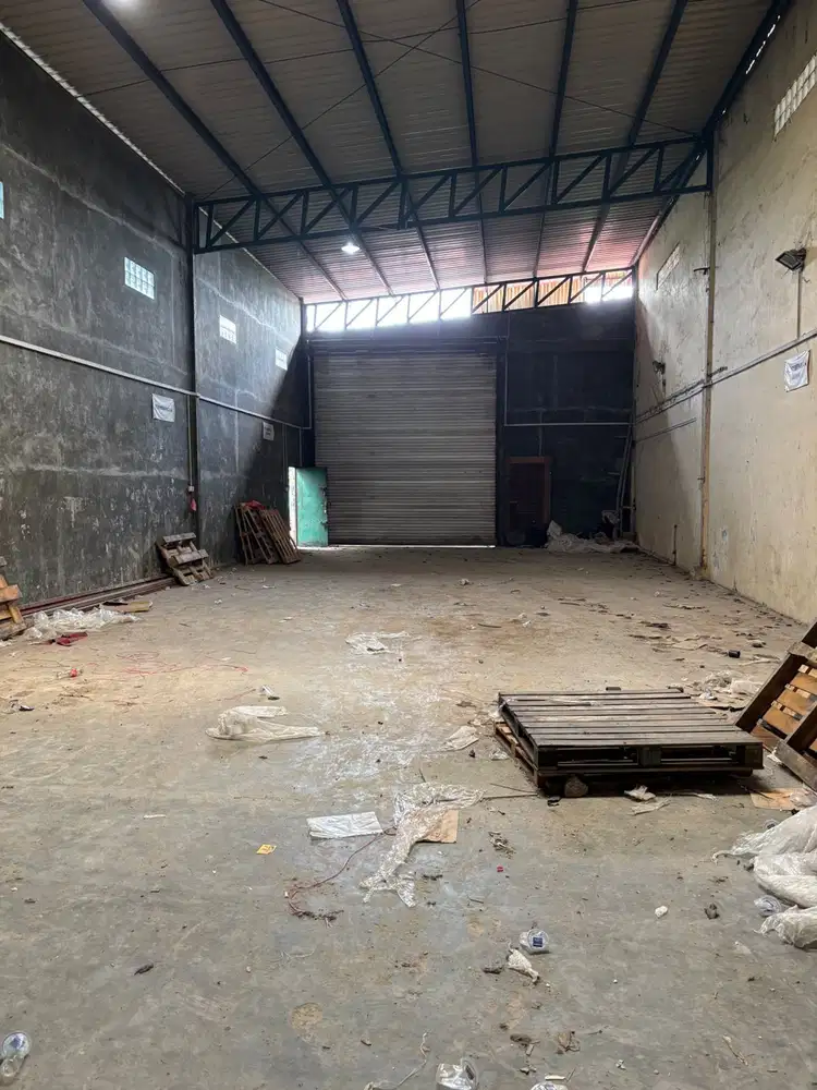 Gudang Disewakan Kawasan Komplek Batu Ampar Siap Pakai