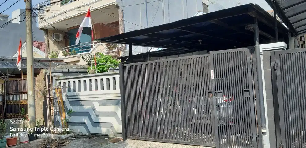 Rumah Hadap Timur Dekat Mal Sunter Jakarta Utara
