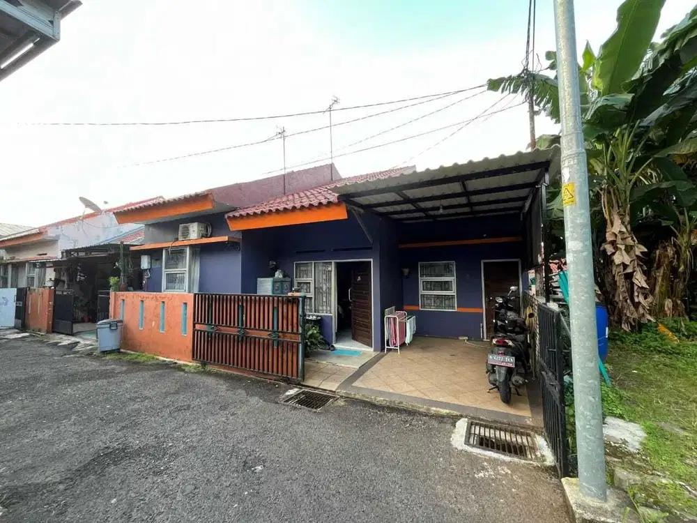 Rumah siap huni di pasar rebo