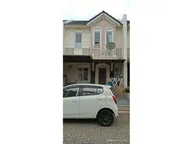 Dijual Rumah Mungil Sudah Renov Siap Huni Dan Harga Sgt Murah.
