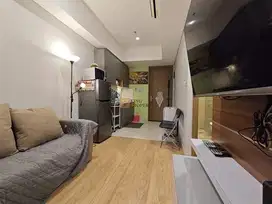TINGGAL NYAMAN TANPA RIBET, SEWA 2BR TAMAN ANGGREK RESIDENCE FURNISH