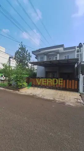 DiJual Rumah Hoek Baru Renov Di Sektor 1G Gading Serpong