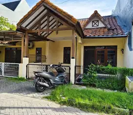 Termurah rumah 4 kamar di Babatan Pratama Wiyung SIAP HUNI