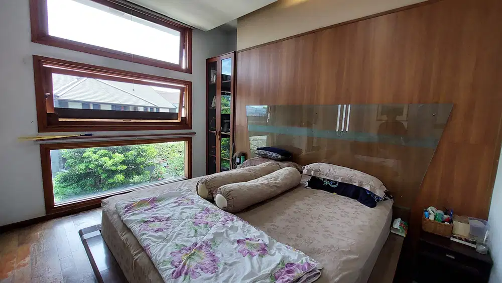 Dijual Cepat Rumah 2 Lantai Strategis Dekat Tol Pasteur Bandung