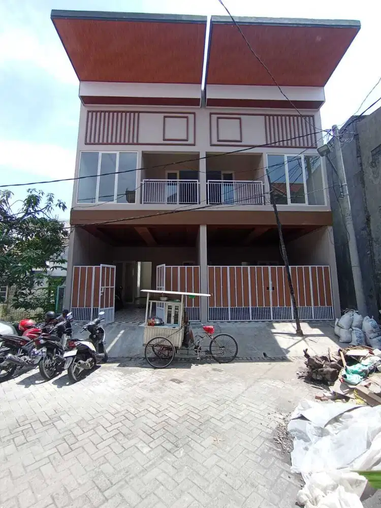 25. DIJUAL RUMAH GRESS 2 LANTAI BABATAN PILANG SURABAYA