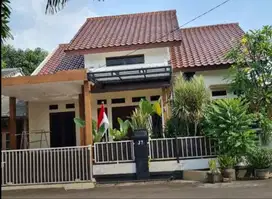 Dijual rumah dalam komplek di Bintaro