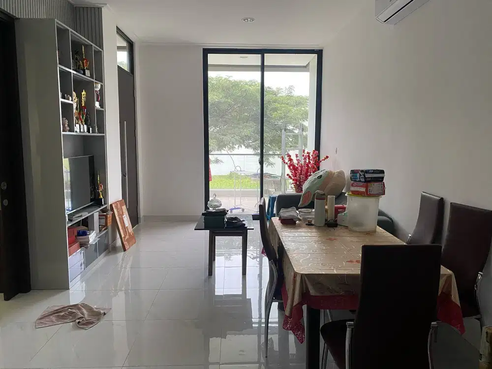 Dijual Rumah Golf Island PIK Ukuran 5x15 Furnish! harga 3,5M NEGO