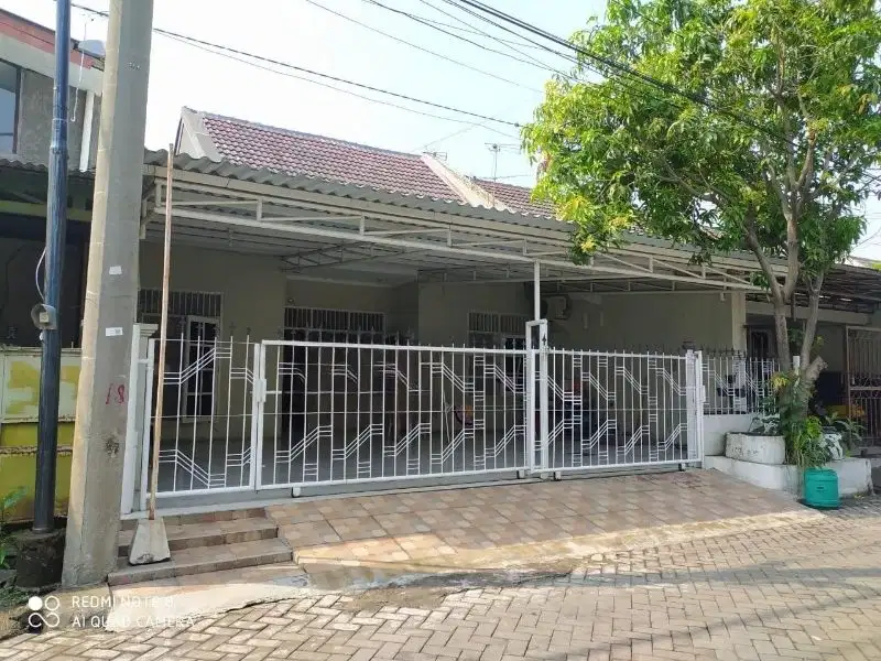 Dijual rumah Siwalankerto dekat Universitas Petra