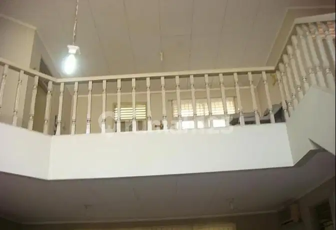 Di Jual Cepat Rumah Di Modernland , Cipondoh - Tangerang