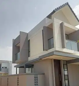 Rumah Baru Modern Hook di Podomoro Park Cluster Sadyariya