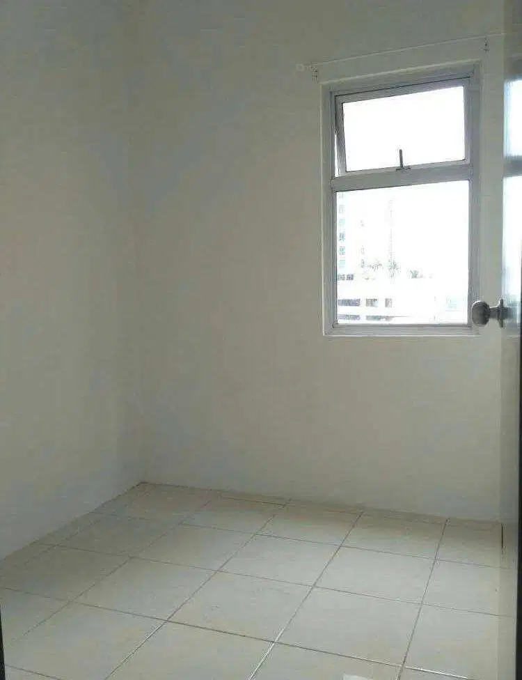 Disewakan tipe 2br unfurnish apt mediterania garden residence 2