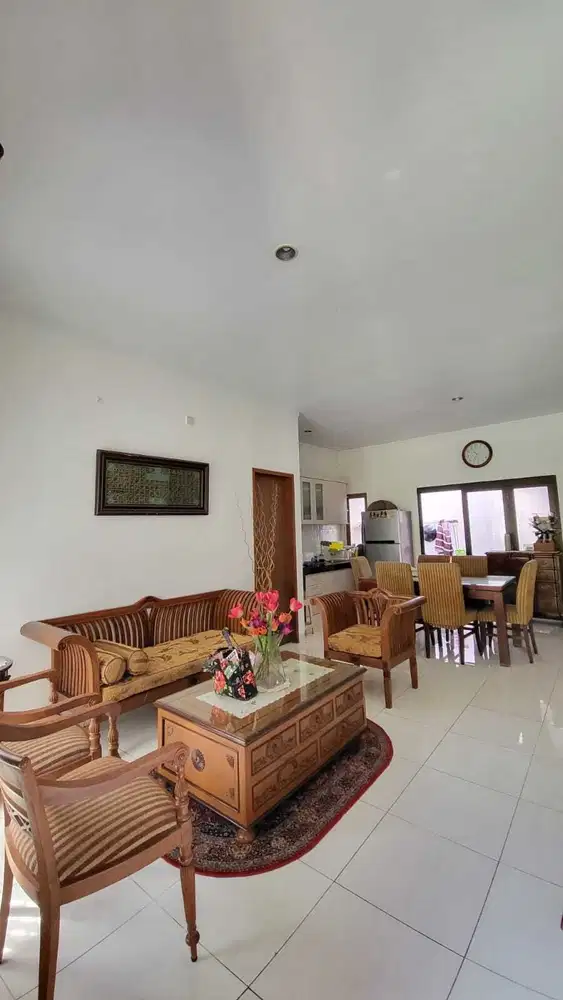 Rumah Siap Huni Dekat Fasum Harga Murah Jarang Ada di Bintaro.16116
