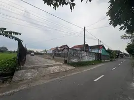 Tanah Jogja Dekat Jl Kapten Haryadi dan Jl Kaliurang KM 8