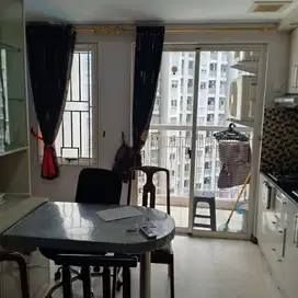 Di sewakan apartemen royal mediterania garden residence