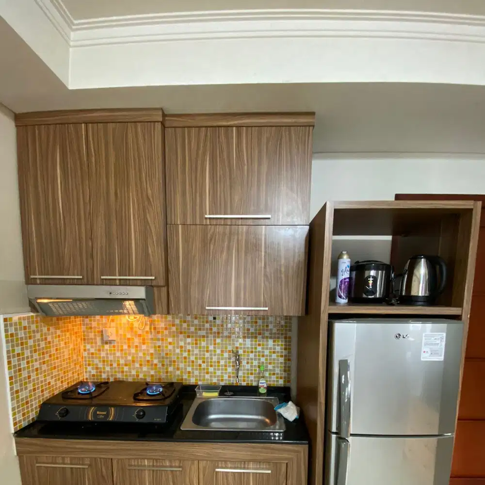 Disewakan 2br furnish bgs apartment royal mediterania garden res,cakep
