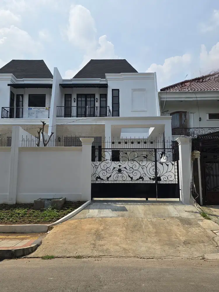 Dijual Rumah Baru Desain Classic Modern Dalam Komplek Di Duren Sawit