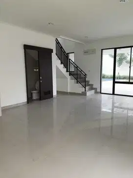 Disewa rumah PIK2 Milenial ukuran 6x15 (hook) , 3 bedroom
