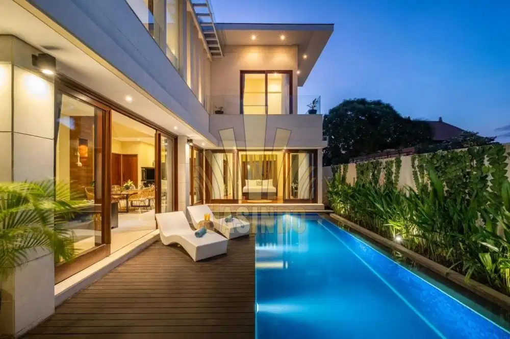 DIJUAL VILLA LOKASI JALAN UTAMA BATU BOLONG