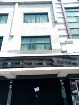 Ruko Tangerang Tangcity Mall hadap jalan raya beauty kecantikan skin