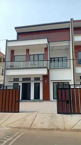 Dijual Cepat Rumah siap huni di Nusaloka Bsd Serpong