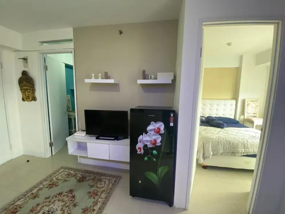 Sewa murah apartemen Bassura 2 Bedroom full furnish, jakarta, Free IPL