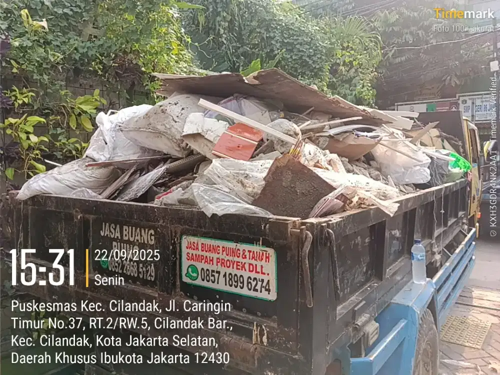 Jasa buang puing dan tanah