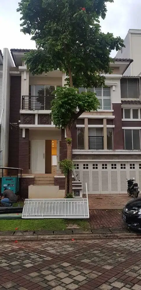 disewakan rumah bagus di pik