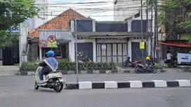 TANAH BONUS BANGUNAN LAMA STRATEGIS MURAH DI JL UTAMA DEKAT LIPPO MALL