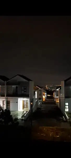 RUMAH MODERN MINIMALIS DI BANDI DKT EXIT TOL PADALARANG & STASIUN KCIC