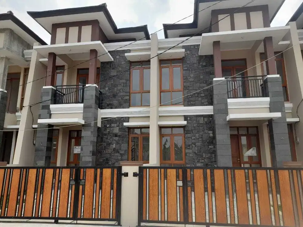 RUMAH READYSTOK BANDUNG DI BUAHBATU MARGAHAYU RAYA METRO RANCABOLANG
