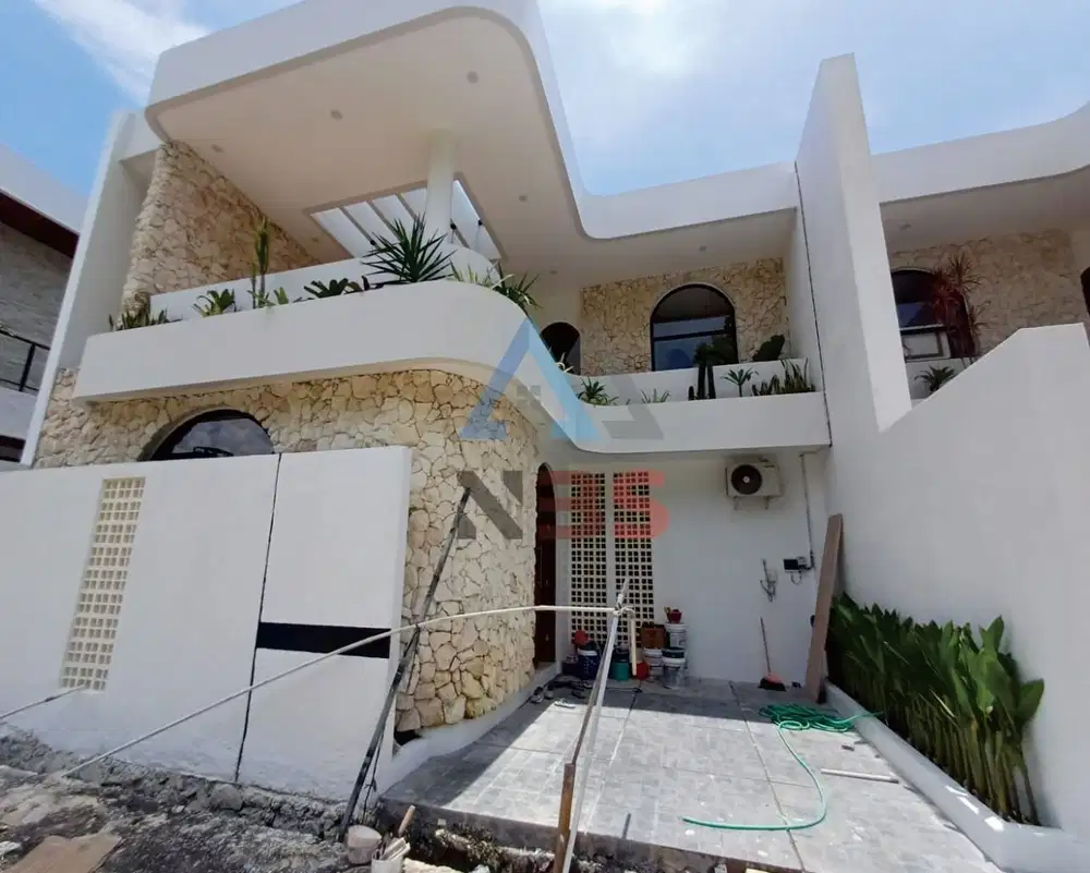 DIJUAL VILLA BARU LANTAI 2 AREA KEROBOKAN